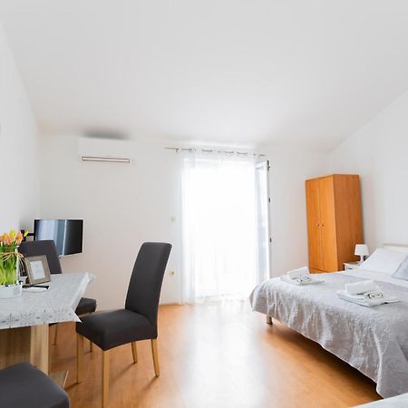 Apartments Rudi Локва Рогозница Екстериор снимка