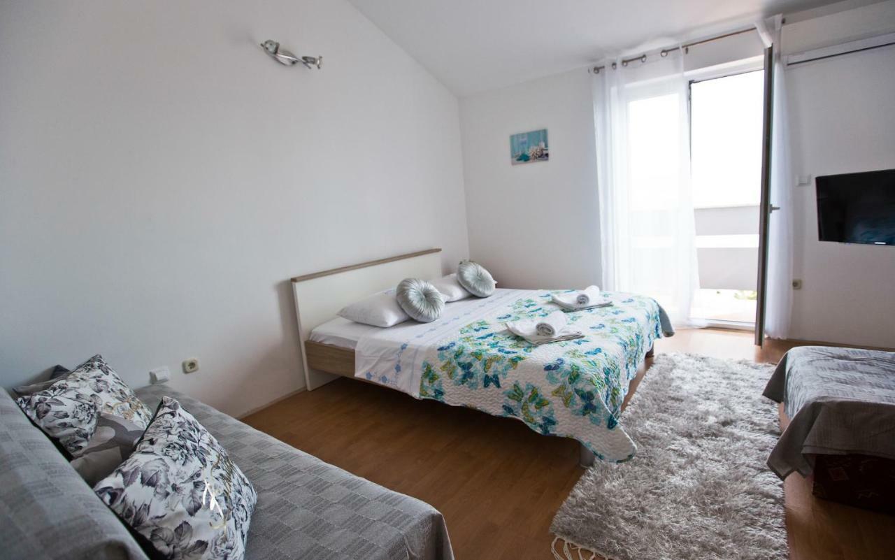 Apartments Rudi Локва Рогозница Екстериор снимка